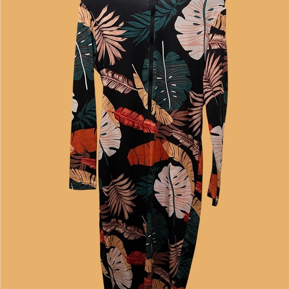 Tropical Print Long Sleeve Dress - Picture 2 of 4